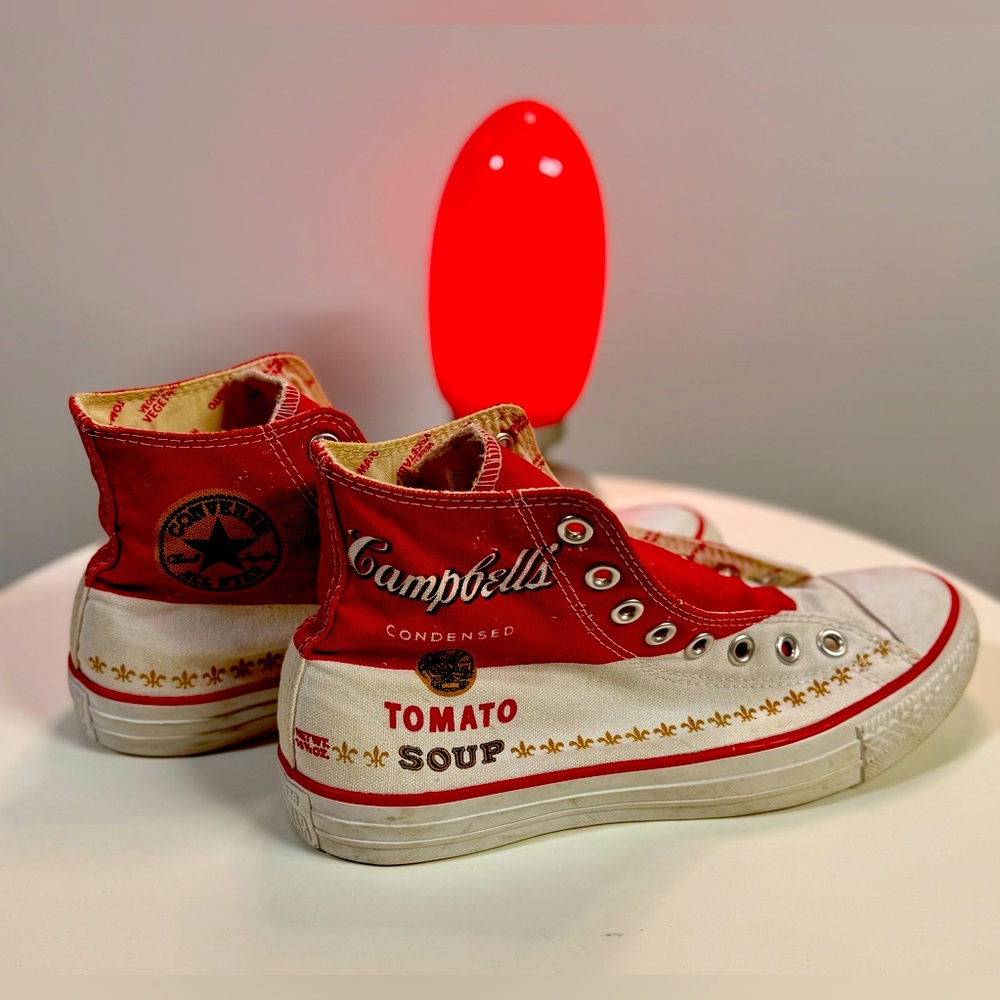 Unique and creative, the Converse X Andy Warhol Colaboration. Worn3x Mens 7 US❤️